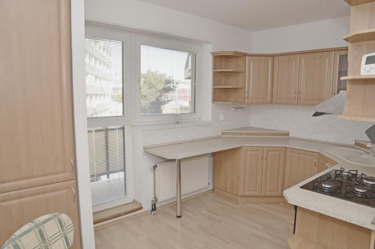 Apartmany Zlatovska Trenčín Eksteriør billede