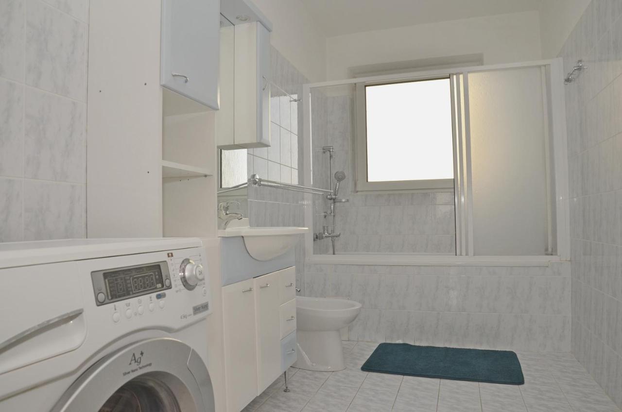 Apartmany Zlatovska Trenčín Eksteriør billede