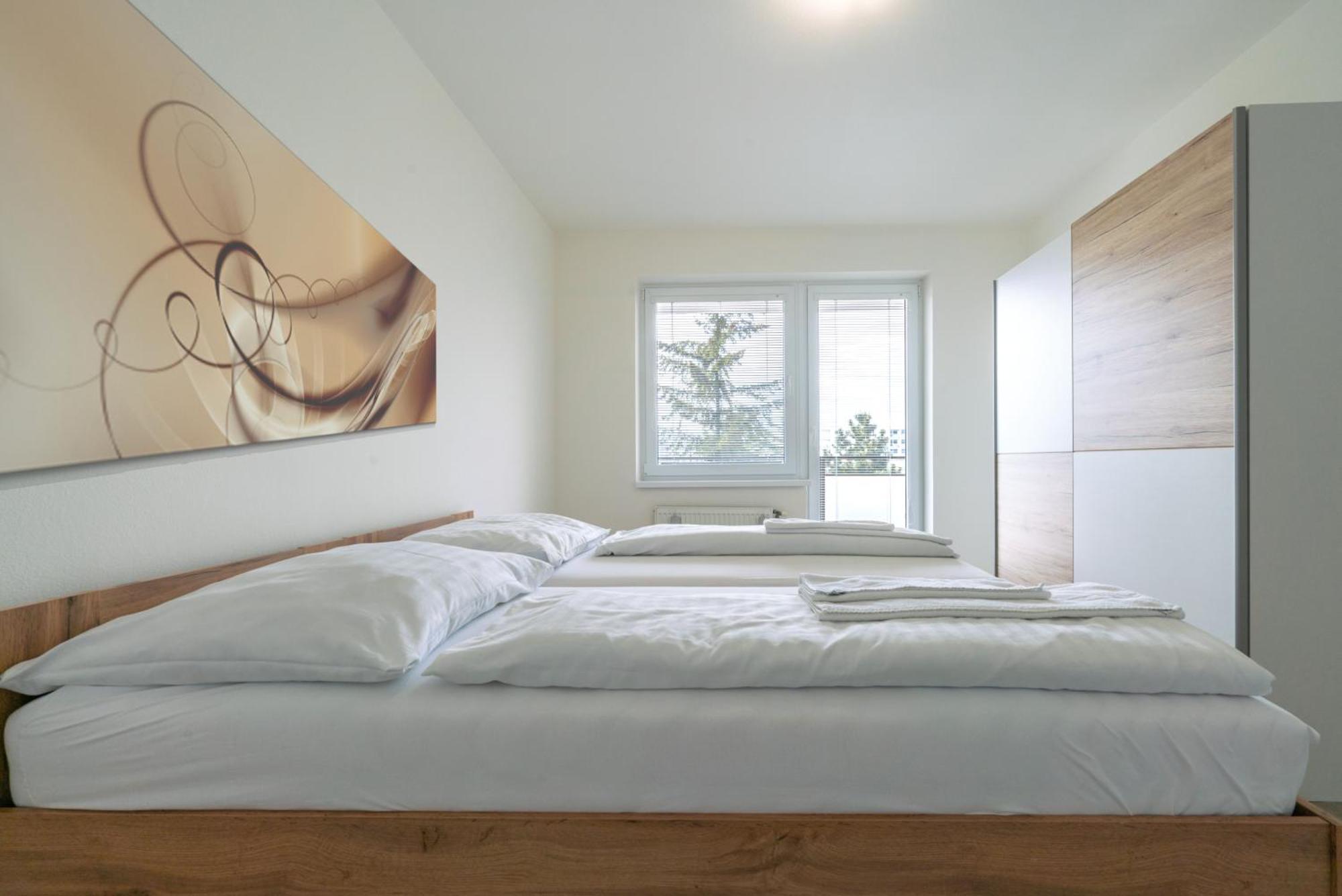 Apartmany Zlatovska Trenčín Eksteriør billede